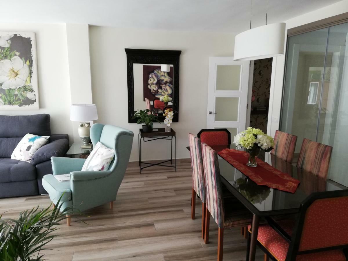 Apartamento Aurora مالقة المظهر الخارجي الصورة